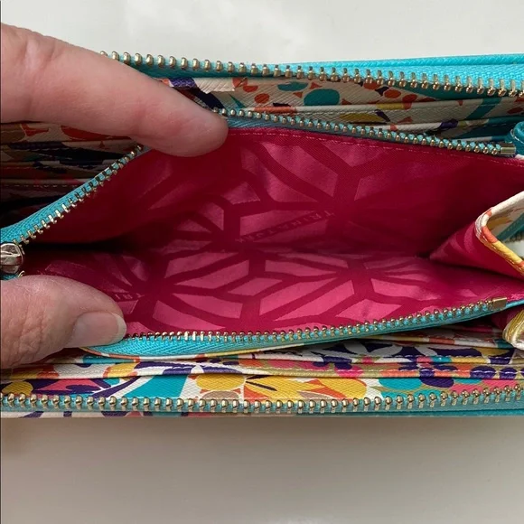 Trina Turk Zip Around Continental Vegan Wallet Colorful Geometric Turquoise - Picture 5 of 10